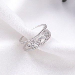Silver Heart Shaped Cubic Zirconia Fashion Ring